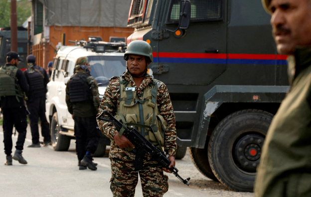 Pakistan ordusu Hindistanın yüksəkrütbəli hərbçisini məhv edib: Yaralananlar var