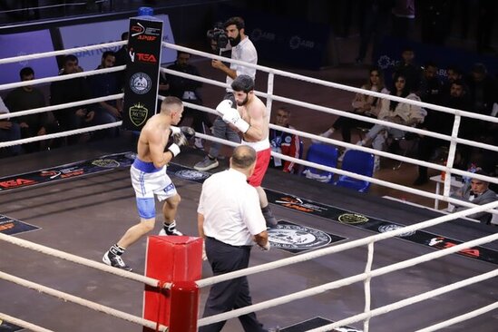 Bakıda UBO-nun Dünya kəməri uğrunda döyüş keçirilib - FOTO