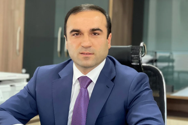 Namik Xıdırovun müşaviri vəzifəsindən AZAD EDİLDİ