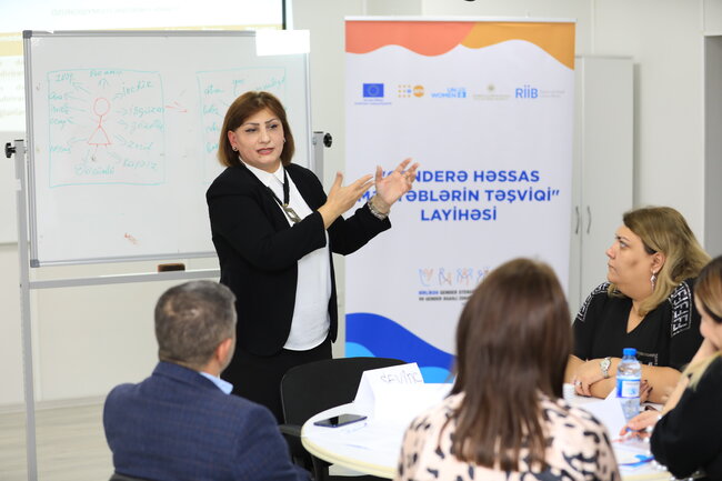 "Genderyönümlü pedaqogika" üzrə təlimləndirilən 400-ə yaxın müəllim təhsil sistemində gender bərabərliyini təşviq edəcək