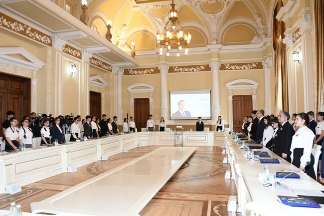 Bakı Şəhər İcra Hakimiyyətində "Heydər Əliyev və Azərbaycan tarixi" mövzusunda elmi-praktik konfrans keçirilib