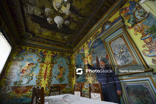 Bakıda nağıllar aləmini xatırladan 109 yaşlı "freskalı ev" - FOTOLAR