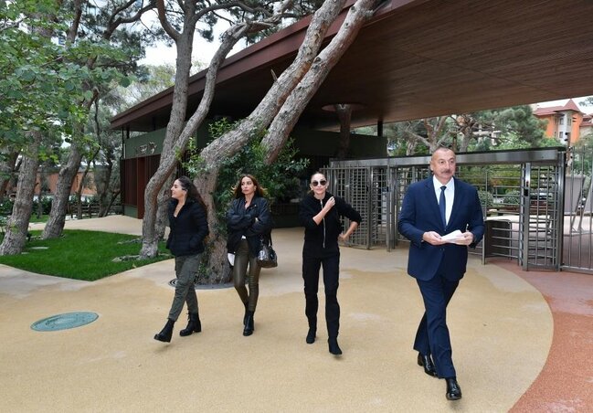 Prezidentlə ailəsi zooparkın açılışında - FOTOLAR