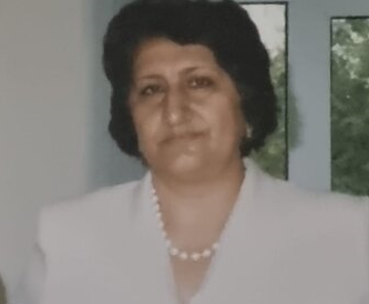 600 manata şagirdləri satdığı deyilən direktordan AÇIQLAMA