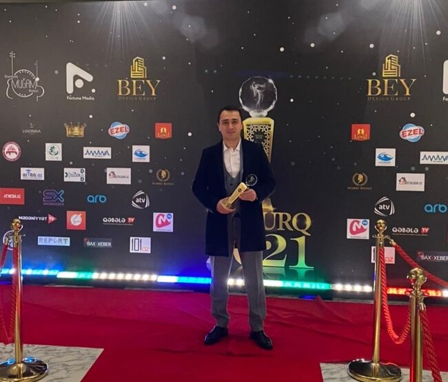 Zaur Əliyev "İlin telejurnalisti" seçildi – FOTO