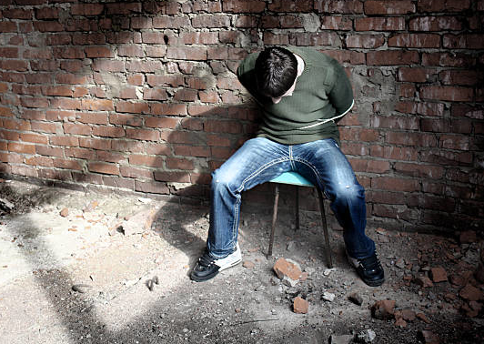 Valideynlərindən 32 min manat "qoparmaq" üçün görün nə oyun çıxartdı