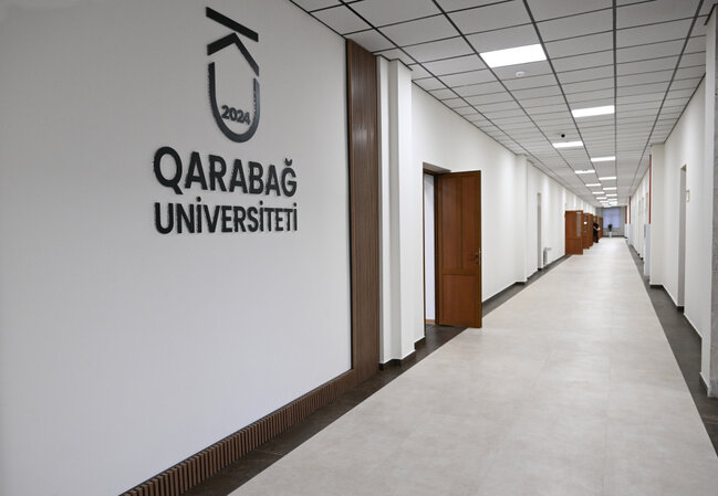 Qarabağ Universitetindən - Fotolar