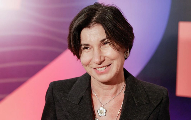 Putin azərbaycanəsilli diplomat İradə Zeynalova ilə bağlı fərman imzaladı