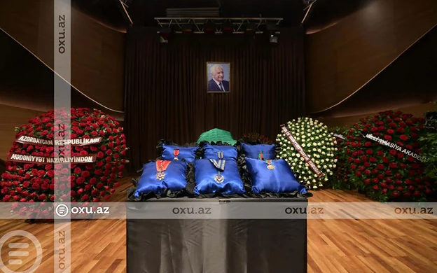 Xalq şairi Nəriman Həsənzadə son mənzilə yola salındı -YENİLƏNİB+FOTO