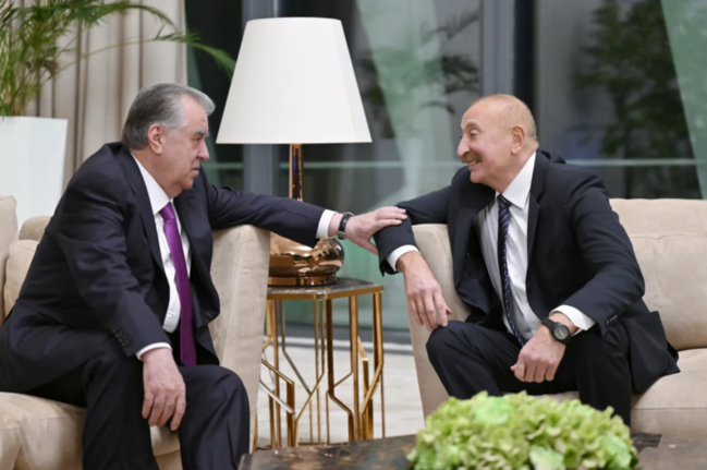 Prezident İlham Əliyevin adından AQEM-in 7-ci Zirvə Görüşünün iştirakçılarının şərəfinə şam yeməyi verilib - Foto