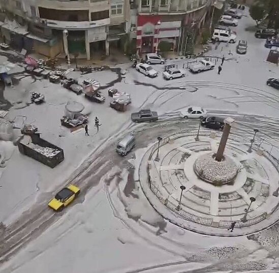Misirin İsgəndəriyyə şəhərinə qar yağıb - FOTO