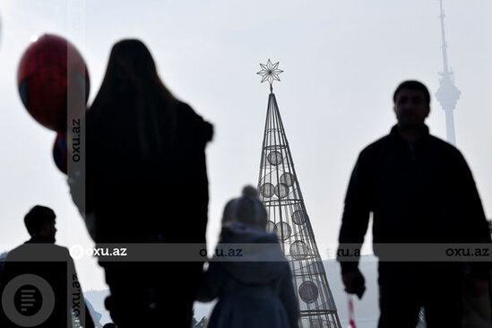 Bakı 2022-ci ili belə qarşılayır - FOTOREPORTAJ