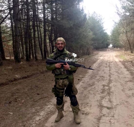 Azərbaycan Milli Qəhrəmanının qardaşı oğlu Ukraynada snayper kimi döyüşür - FOTO/VİDEO
