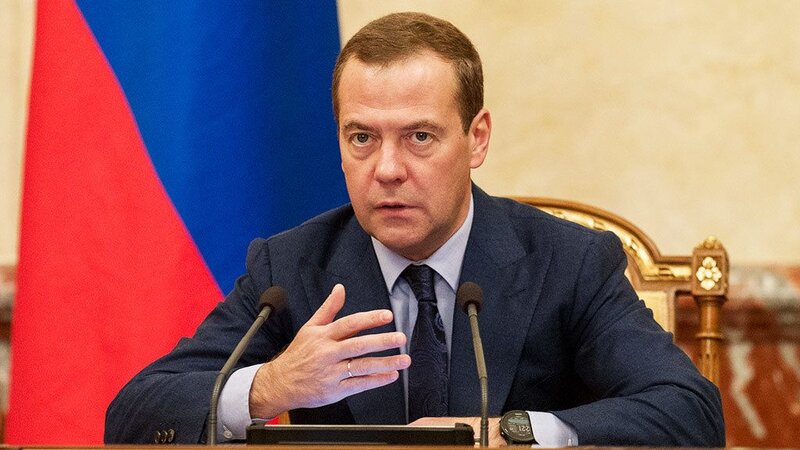 Medvedev Polşa prezidentini "heyvan" adlandırdı