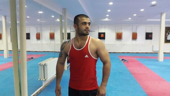 Azərbaycanda boksçu intihar edib: Toyu olacaqmış - FOTO