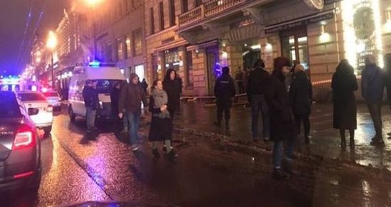 Азербайджанец на BMW X6 врезался в группу пешеходов: двое погибли, трое пострадали