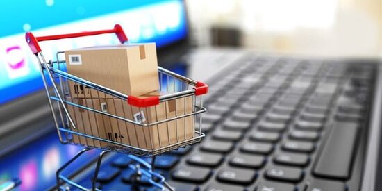 Azərbaycanda karqo şirkətləri ilə bağlı şikayətlərə EKSPERTDƏN AÇIQLAMA