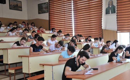 Bu universitetin də 5 qrupu distant təhsilə keçdi