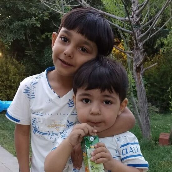 Şəhid jurnalistin övladları məktəbə getdilər - FOTO