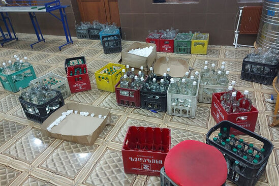 Ağstafada qanunsuz fəaliyyət göstərən limonad və spirtli içkilərin istehsalı müəssisəsi aşkarlanıb - FOTO