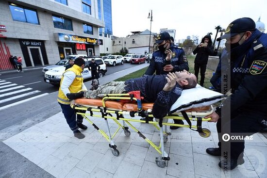 Qış parkında havalandırma şaxtasına düşən şəxs xilas edildi - YENİLƏNİB + FOTO/VİDEO