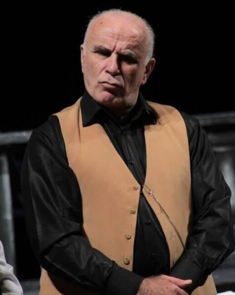 "Qısaca deyim ki, atlar ölüb, itlərin bayramıdır…" - Fotolar