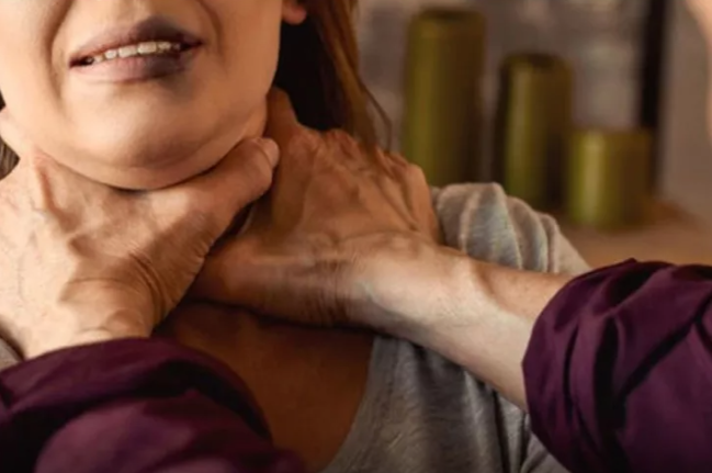 Arvadını qızının gözü önündə öldürən atanın uşağa CAVABI: "Ananın ürəyi gedib, onu ayıldıram"