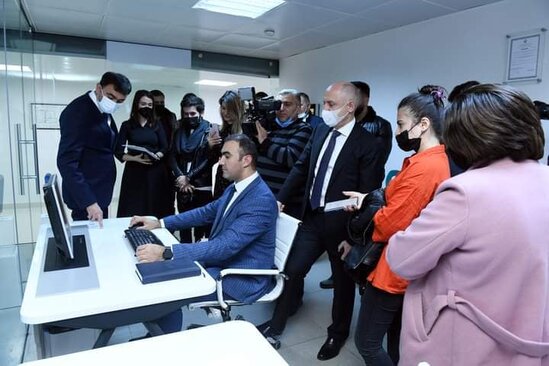 Ədliyyə islahatlarına və innovasiyalara dair "açıq qapı" günü keçirilib