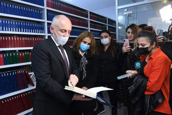 Ədliyyə islahatlarına və innovasiyalara dair "açıq qapı" günü keçirilib