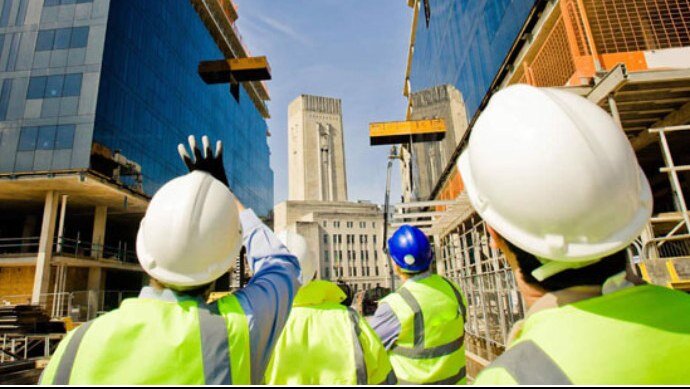 Təhlükə var: Hündürlükdə görülən işlər dayandırılmalıdır!