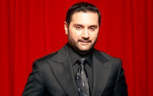 "Saqqalıma görə məni efirə buraxmırdılar"