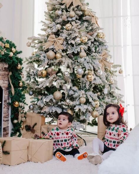 Azərbaycanlı idmançıdan övladları ilə Yeni İl FOTOSESSİYASI