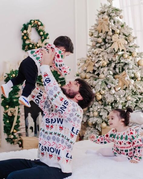 Azərbaycanlı idmançıdan övladları ilə Yeni İl FOTOSESSİYASI