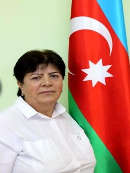 Məhşur müəllim vəfat etdi - FOTO