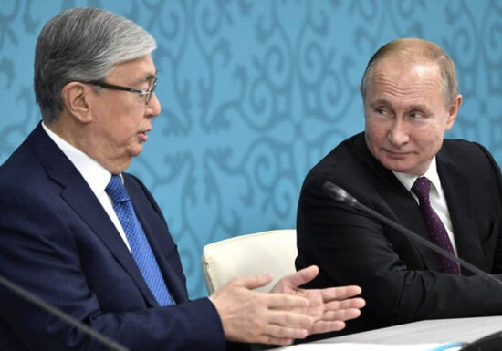 Putin Qazaxıstan prezidentinin adını səhv saldı - VİDEO