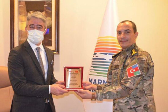 Özünü FHN polkovniki kimi təqdim edən şəxs beynəlxalq axtarışa verilib