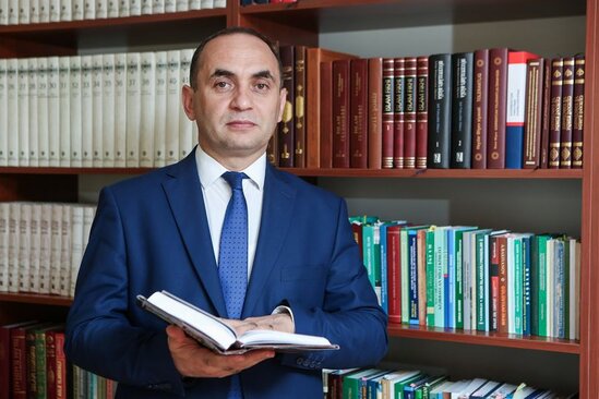 "Ətrafınızdakı insanların dəyərini bilin" - Deputatdan gənclərə 5 NƏSİHƏT