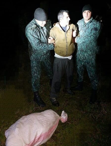 Azərbaycanda sərhədçilərə atəş açıldı: Xəsarət alanlar var - FOTO