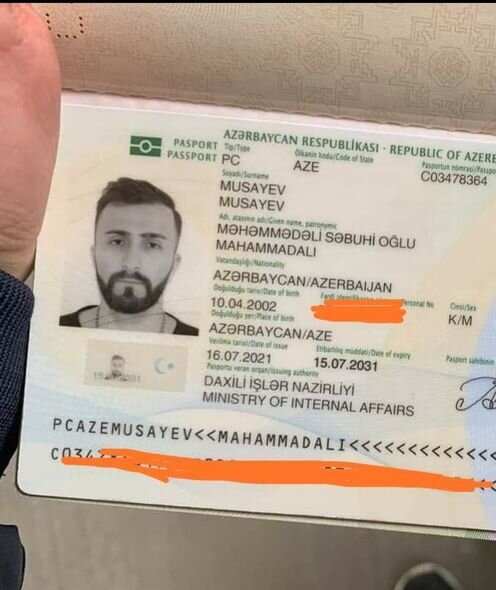 Azərbaycanlılar Kiyevdə dayanacağa sığınıblar: Səfirlikdən cavab gəlmir, soyuqdur və acdırlar - FOTO