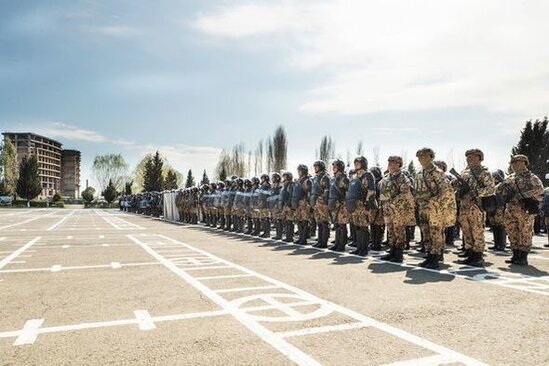 Vilayət Eyvazov polis olmaq istəyənləri yoxladı: 46 nəfər üçün şans yaranıb - FOTO