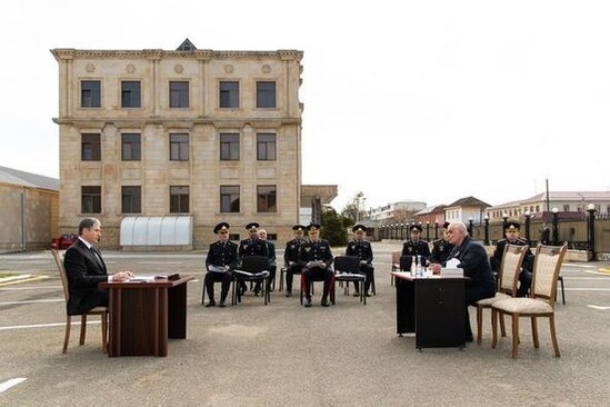 Vilayət Eyvazov polis olmaq istəyənləri yoxladı: 46 nəfər üçün şans yaranıb - FOTO