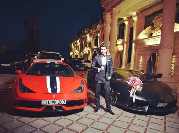 Şəhidin evini əlindən alan Şərurlu İsfəndiyarın 650 min dollarlıq avtomobil kolleksiyası - FOTOLAR