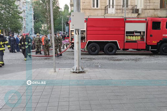 Bakıda yaşayış binasındakı yanğınla bağlı MƏLUMAT - YENİLƏNİB + FOTO/VİDEO