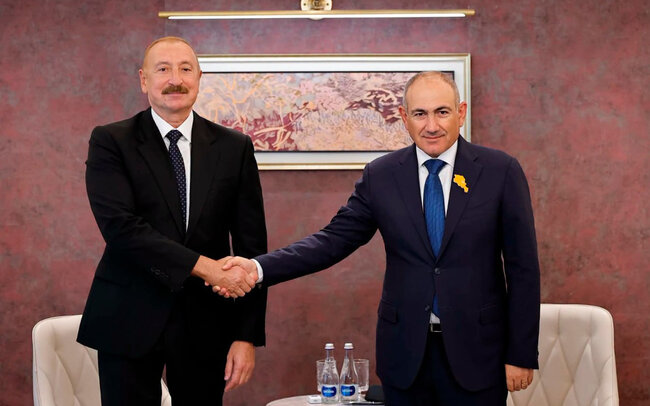 İlham Əliyev və Nikol Paşinyan Bişkekdə nələri müzakirə etdilər? - FOTO - VİDEO