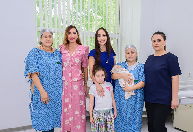 Mehriban Əliyeva Elmi-Tədqiqat Pediatriya İnstitutunda - Fotolar