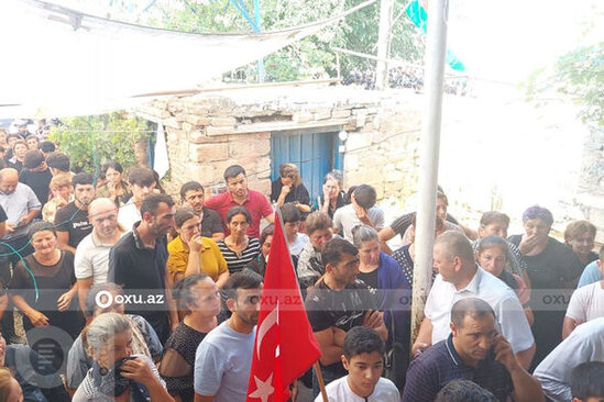 Azərbaycan Ordusunun şəhid olan əsgəri dəfn olunub - YENİLƏNİB + FOTO/VİDEO