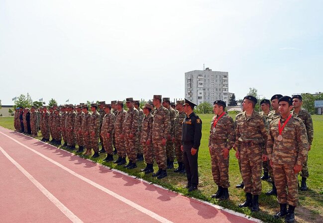 Hərbçilər arasında yarış başa çatdı - VİDEO
