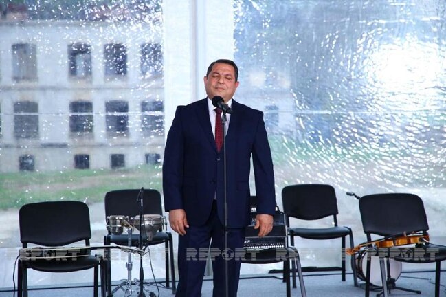 Zəfər Qurultayı ilə bağlı konsert proqramı keçirilir - FOTOLAR