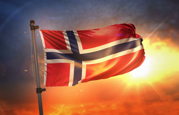 Norveç Ukraynanın hərbi kreditlərinin təmini üçün fond yaratmağı təklif edib