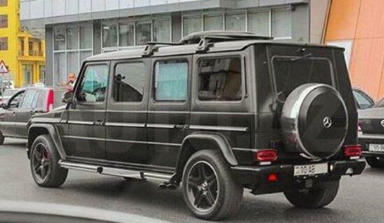 Nəcməddin Sadıkovun zirehli maşını - 590 min avroluq "Toyota"dan ölkədə nə qədərdir?